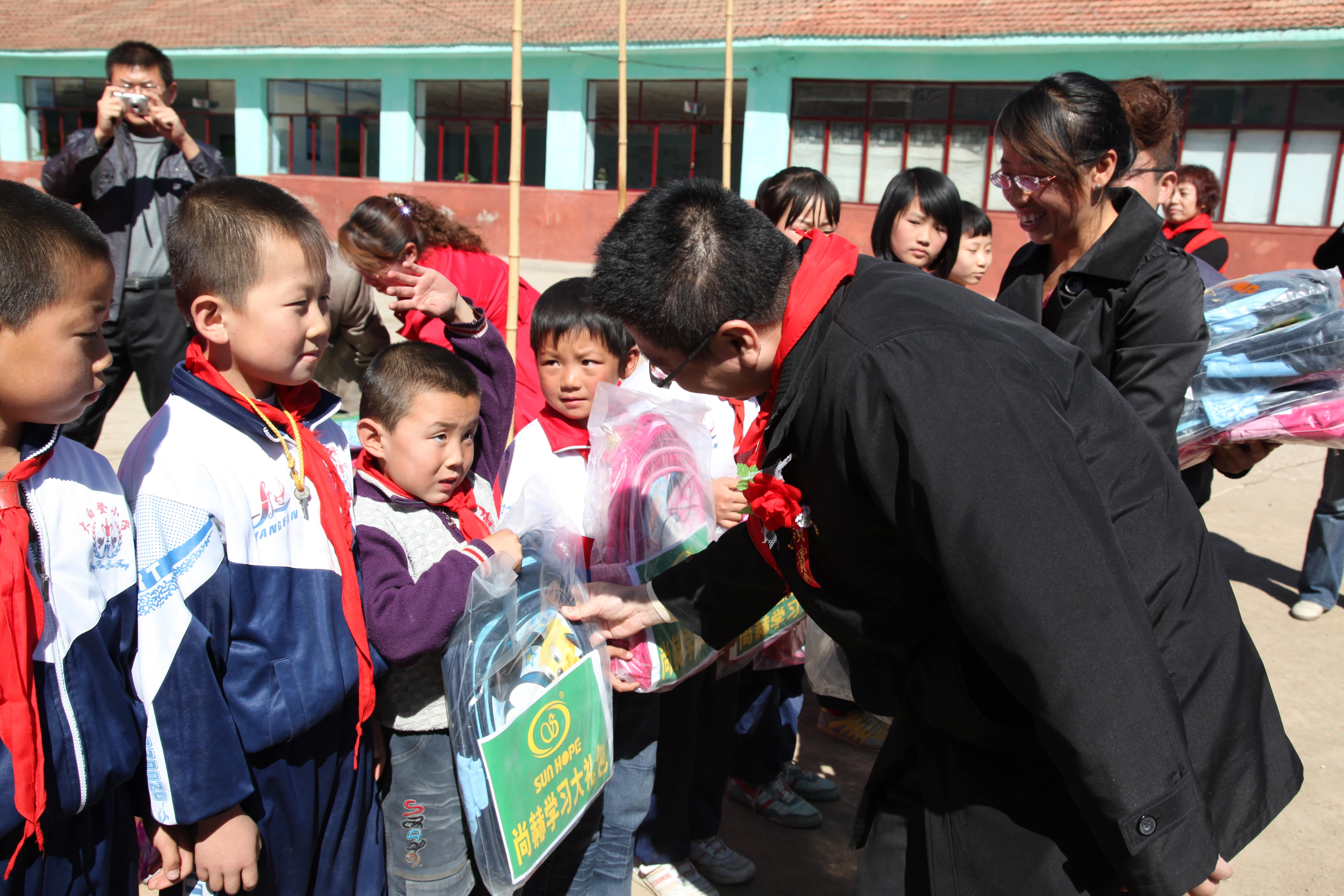 第11所 大同市大白登米兰在线渠腊梅小学 第11所 大同市大白登米兰在线渠腊梅小学