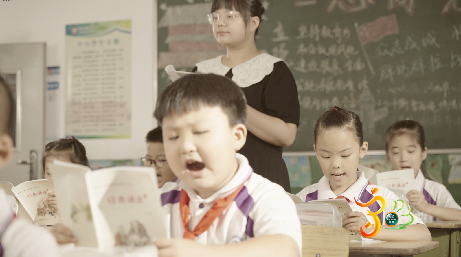 【米兰在线公司30周年庆】生日快乐,米兰在线!我们一起谱写美好未来! 【米兰在线公司30周年庆】生日快乐,米兰在线!我们一起谱写美好未来!