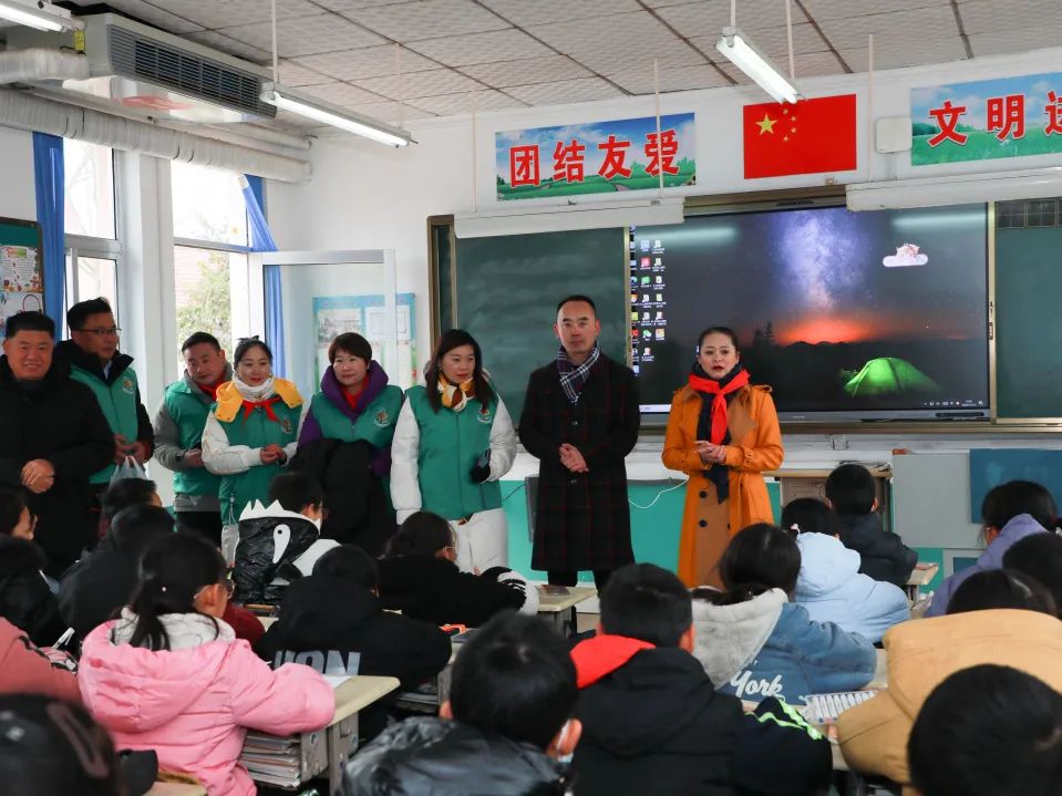 第244所 山东省平度市明村镇前楼米兰在线韩雪公益小学 第244所 山东省平度市明村镇前楼米兰在线韩雪公益小学