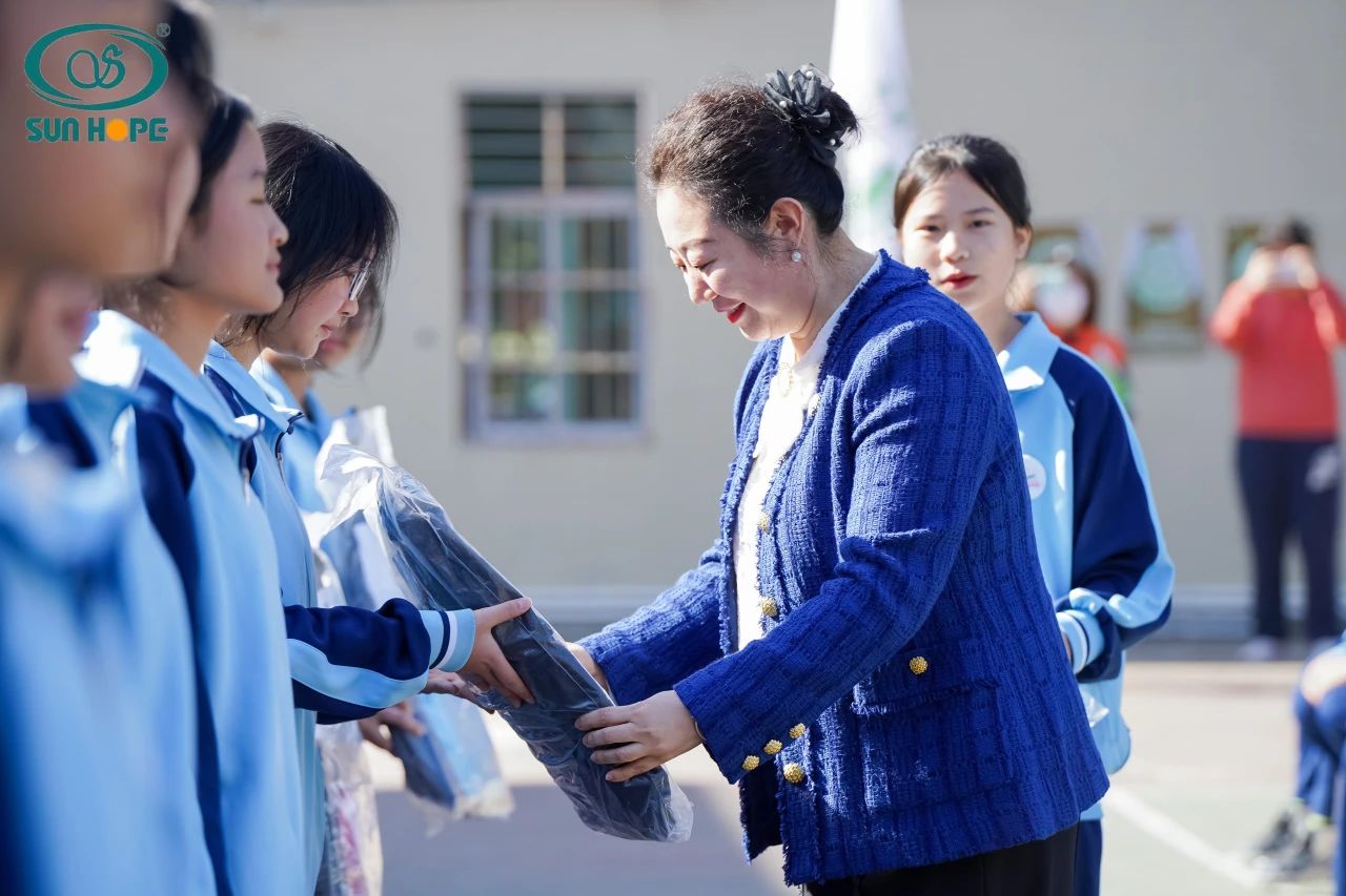 第243所 广东省河源市东源县上莞米兰在线郇宇中学 第243所 广东省河源市东源县上莞米兰在线郇宇中学