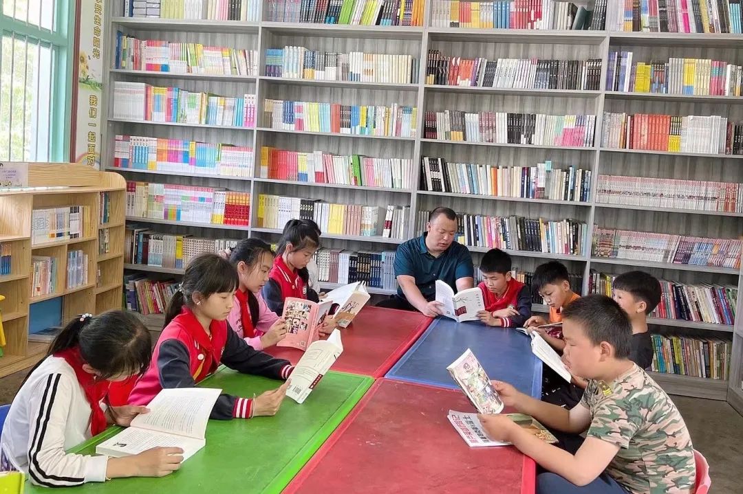 第222所 贵州省兴义市万峰林街道办事处瓮本米兰在线吴德成小学 第222所 贵州省兴义市万峰林街道办事处瓮本米兰在线吴德成小学