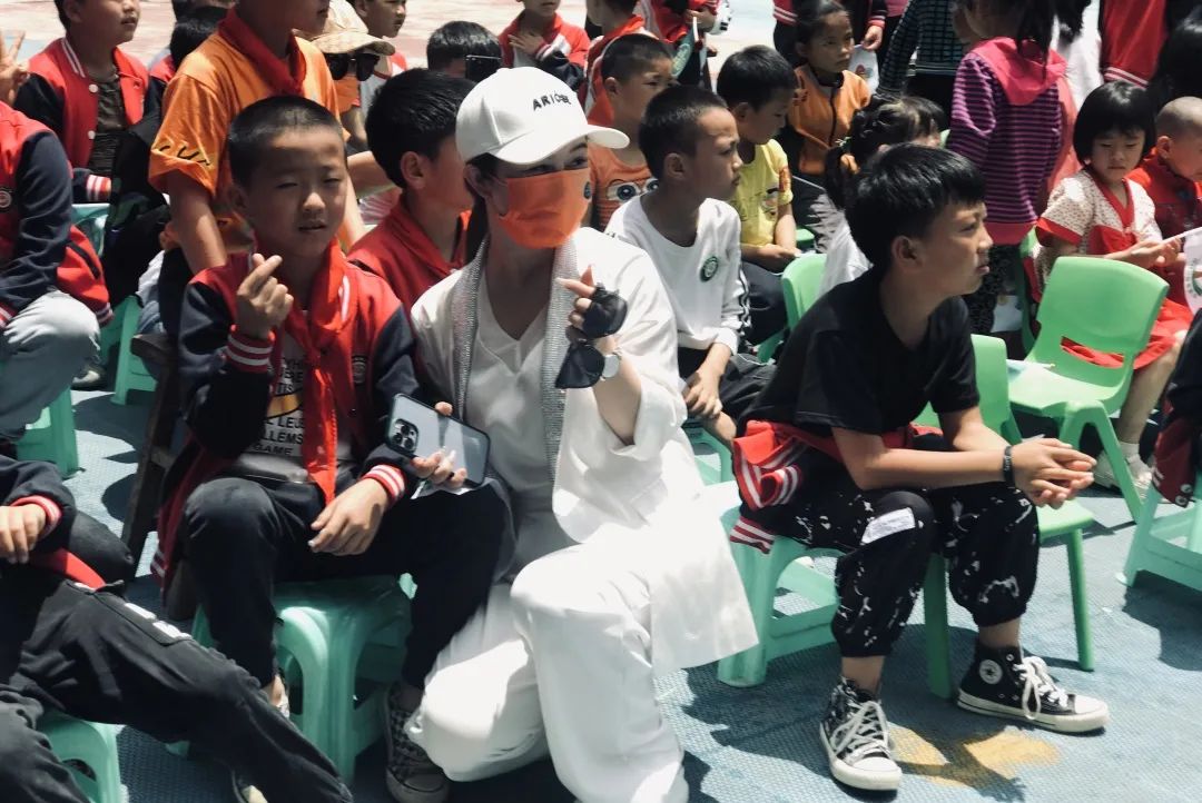 第222所 贵州省兴义市万峰林街道办事处瓮本米兰在线吴德成小学 第222所 贵州省兴义市万峰林街道办事处瓮本米兰在线吴德成小学