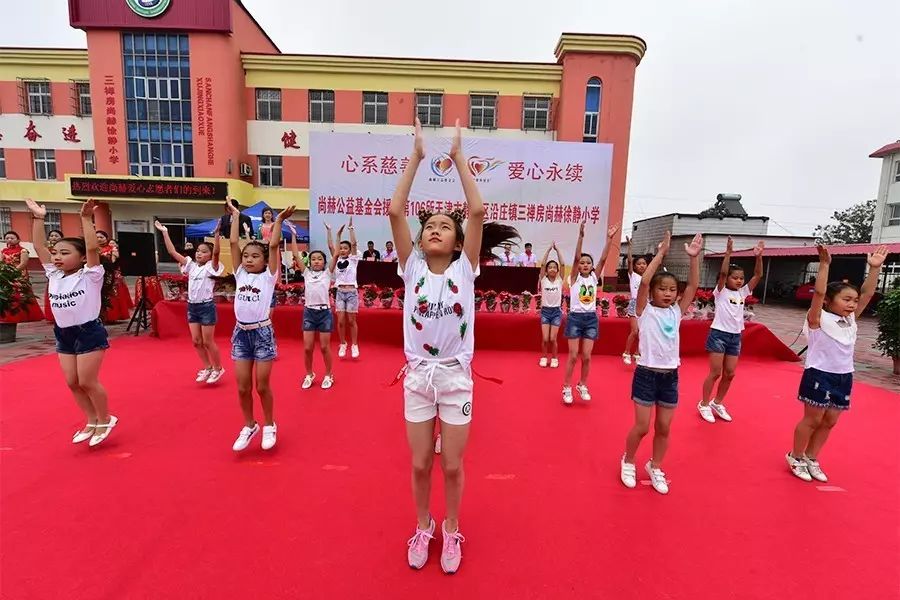 第107所 赤峰市阿鲁科尔沁旗乌兰哈达米兰在线谭迎春小学 第107所 赤峰市阿鲁科尔沁旗乌兰哈达米兰在线谭迎春小学