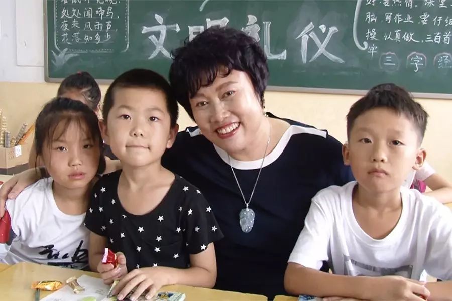 第107所 赤峰市阿鲁科尔沁旗乌兰哈达米兰在线谭迎春小学 第107所 赤峰市阿鲁科尔沁旗乌兰哈达米兰在线谭迎春小学